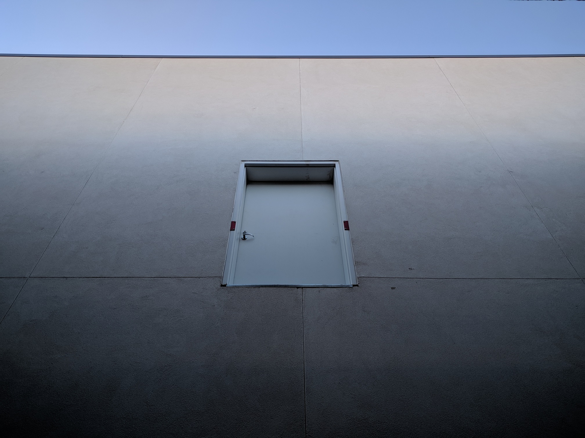 2018-01-28-AlamoDraftHouse-door-to-nowhere.jpg